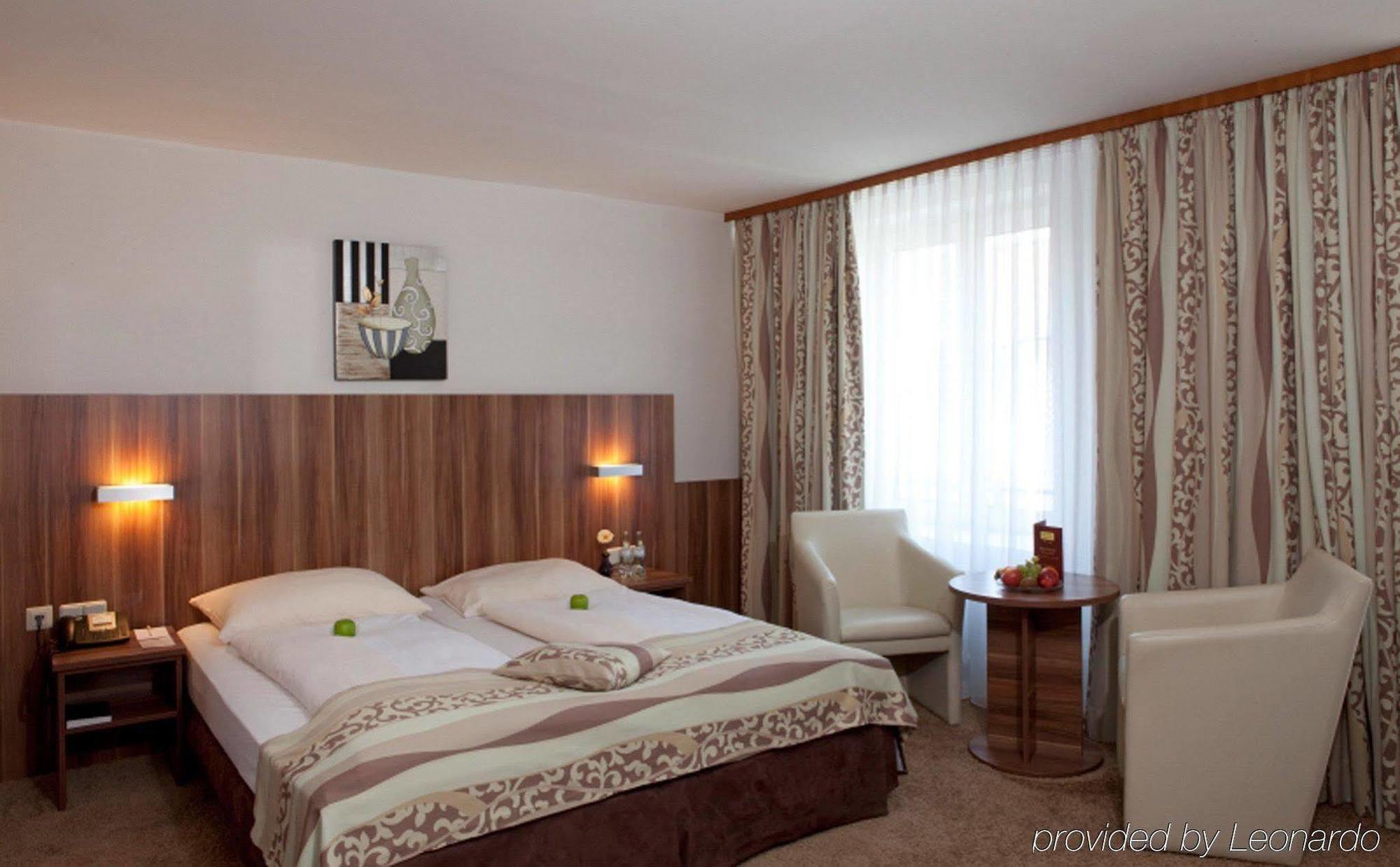 Astor 4* Munich